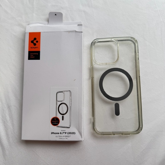 Spigen for iPhone 15 Pro Max Case, Ultra Hybrid MagFit - Picture 8 of 12